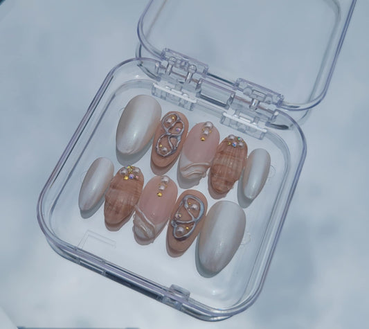 Shell Nails, Pearl White, Beach Nails, Nude Nails