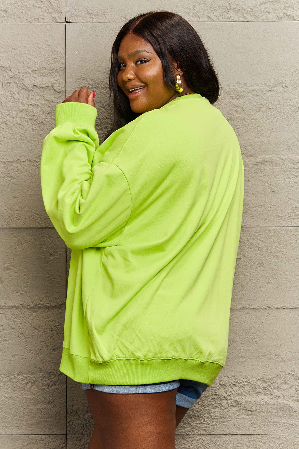 c7e937b60e864fa69eaff815aa9c75d9-Max